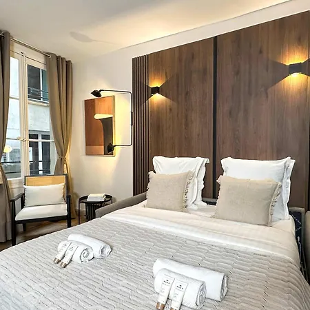 Lägenhet Louvre - Premium Near The Marais For 4 Paris